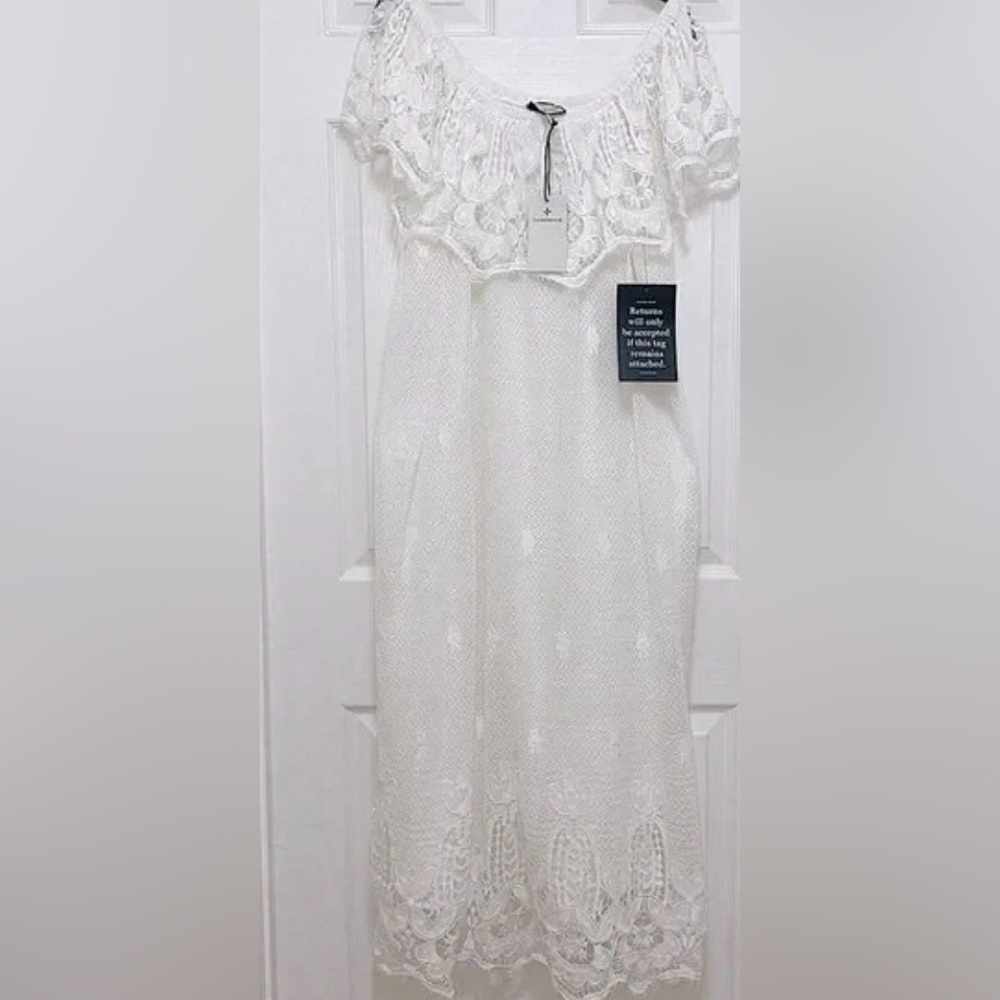 Tuckernuck White Off‑Shoulder Lace Maxi Dress - Picture 6 of 6
